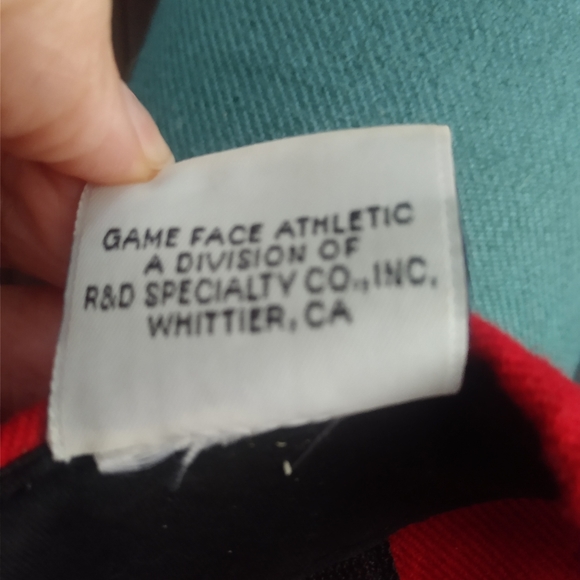 Georgia Bulldogs hat with classic G. Baseball style. Best for smaller head. GUC - Picture 5 of 12